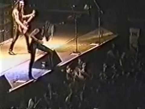 Skid Row - Piece of Me (live 1989) Bottle Incident