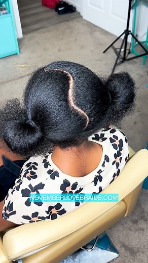 If you STRUGGLE WITH PARTING these combs are GAME CHANGERS!! 😍🙌🏽 CLEANEST PARTING COMBS ON THE MARKET!! 🛍️ SHOP LINK IN BIO 🛒 Purchase Link: https://www.novemberlovebraids.com/product-page/clean-parting-comb-sets #partingcomb #partingcombs #cleanparts #neatparts #neatparting #combset #braidcomb #braidingcomb #kidfriendlystyles #kidfriendlybraids #kidshairinspo #littlegirlsbraids #braidsforlittlegirls #BraidArt #ChildrensBraids #toddlerbraids #trendingbraids #BraidAddict #braidcreativity #br