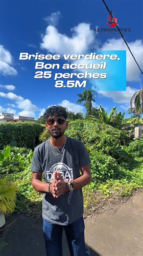 Prime Residential & Commercial Land for Sale in Brisée Verdière, Bon Accueil 📍 💰 Rs 8.5M An excellent opportunity to invest in a versatile plot located in the growing region of Brisée Verdière, Bon Accueil. Whether you’re planning a residential project, commercial development, or long-term investment, this property offers outstanding potential. 📐 Land Size: 25 Perches 📏 Frontage: 14m 📏 Depth: 142m 📍 Location – Brisée Verdière, Bon Accueil • Strategic and easily accessible area • Close to n