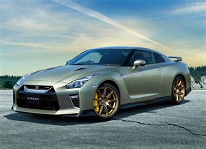 2022 Nissan GT-R for Japan-Market Unveiled, Includes Two Limited Edition T-Spec Models