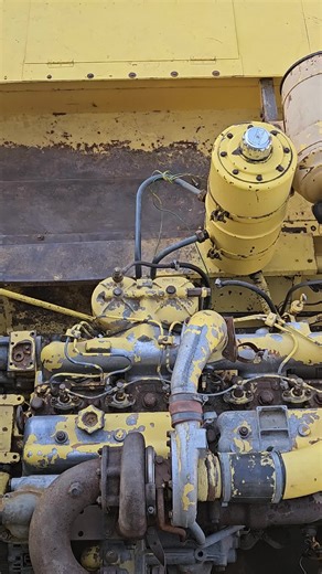 Discover the 8080 New Holland Tractor