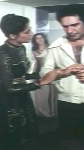 Best Scene From Movie Arth #dialogue #dialoguereels #dialogues #bollywood #oldisgold #trending #trendingreels #instareelsindia❤️ #instareels #hindisongsforever | hindi_songs_forever