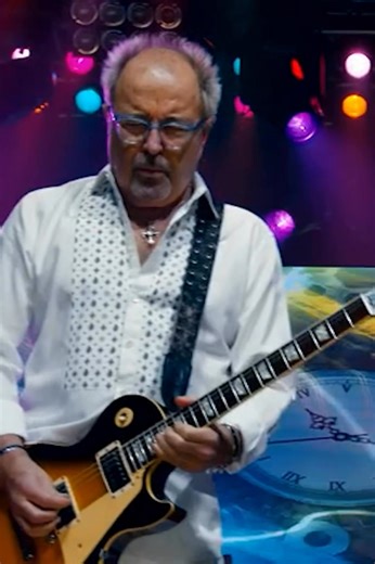 303K views · 7.1K reactions | Mick Jones doing what he does best.Pre-save his new song “Shelter From The Storm” and donate to the The Michael J. Fox Foundation for Parkinson's Research to support finding a cure for Parkinson’s. (Live at the Soaring Eagle Casino & Resort in Mount Pleasant, Michigan, 2017) | Foreigner | Facebook