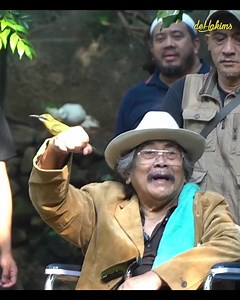 Ayah Jaja seneng banget kasih makan burung di Aviary | Irfan Hakim
