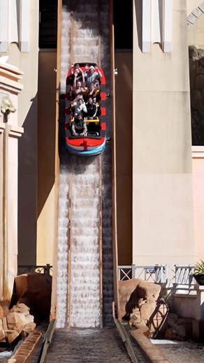 Journey to Atlantis ride at SeaWorld Orlando #seaworld #themepark #attractions #oafanatics #fyp #foryoupage #seaworldorlando #orlando