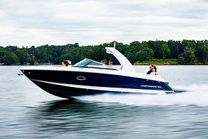 Chaparral 30 Surf