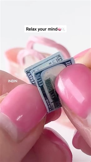 INBIN CHO on Instagram: "Don‘t worry🧠🫧 Just relax your mind and enjoy the little things. #ASMR #Satisfying #Oddly #oddlysatisfying #asmrrelax #asmrsounds #miniature #gacha #wimb #whatsinmybag #organization #viral #fyp #미니어쳐 #왓츠인마이백 #INBIN"