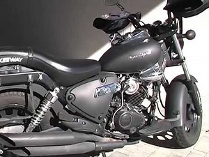 Tutoriales de mecanica: Como ajustar el freno trasero de la moto