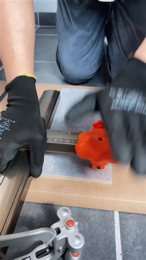 #renovation #tilework #diyproject #tile #construction #diy #tip #tilecutter | Felix Simon10