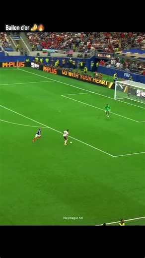 Si un autre joueur le ferait il serait élu meilleur joueur du tournoi 🤔🔥