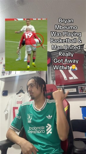 Mbeumo Hand Balled It & Man United Got Away With It 🤦‍♂️ #fyp #camedp #liverpool #manunited #mbeumo