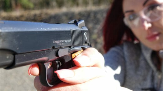 American Classic Commander 1911 Pistol ~ VIDEO Review