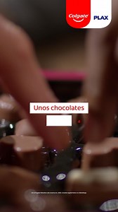 🍫 vs. 🌬️ 🌿 ¿Prefieres un regalo dulce o un aliento fresco que enamora? Cuéntanos si usarias la Freshficacia de #ColgatePlax Fresh Mint. 💬👇 | Colgate Latinoamérica