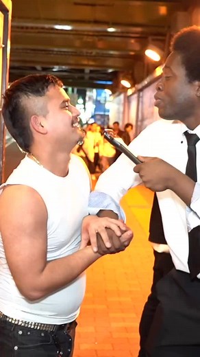 外国人が日本語を話すインタビューと流行