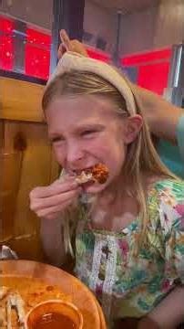 3 Mile Island (hottest hot sauce at Hooters) Wings Challenge