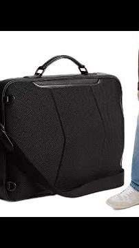 Coach men bag Gotham convertible brief in signature canvas.