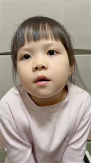 #多少有点道理 #fblifestyle #柠老师是来搞笑的吗 #今天教你们讲钱啦 #你说普通话我说粤语 | 搞笑妞妞 Funny Niuniu