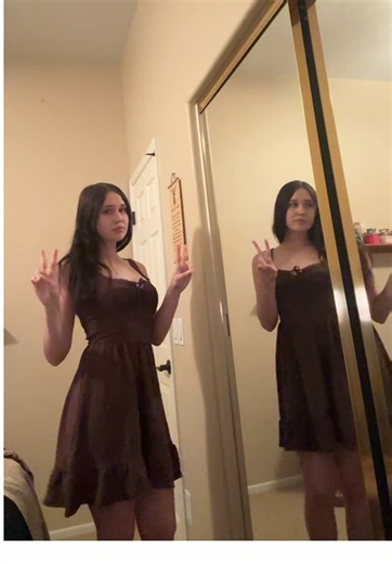 Natalia (@natalialyfe)’s videos with Ageispolis - Aphex Twin