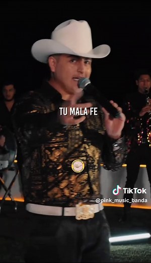 Te Ves Fatal - Moy Bobadilla: Música de Banda