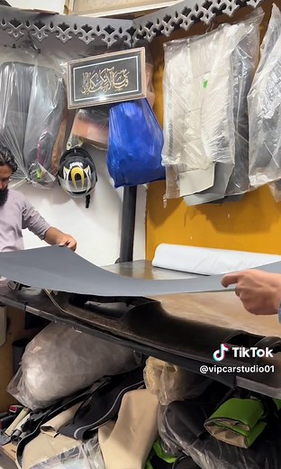 Dashboard Repair Techniques at Vip Car Studio