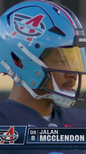 McClendon vs Reed. Who wins the battle under center? Dallas Renegades vs. Columbus Aviators | FOX |