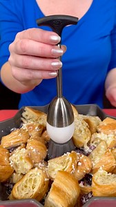 167K views · 343 reactions | Best Way to Crack an Egg 讀 (Produced by Network Media and Kyle & Mistie) | Home Hacks & Easy Snacks | Facebook