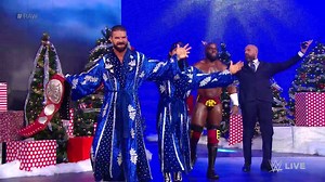 "This is now a handicap match." SURPRISE, Baron Corbin... #RAW | WWE
