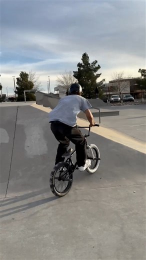 Preston Cawthorn never fails to amaze us 💪 Some raw clips to get you through the week #danscomp #bmx | Dan's Comp