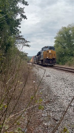 CSX 3290 leading ???? North up the S&NA South sub