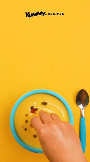 This creamy kalabasa soup recipe is as yummy as it looks. Savory, velvety, and with a mild hint of the natural sweetness you get from the local squash, each spoonful is a delight to taste and is sure to remind you of warm, cozy nights at home. Full recipe here: https://bit.ly/41zGoai #kalabasa #kalabasasoup #squash #squashsoup ##kalabasasouprecipe #kalabasarecipe #squashrecipe #Dec2023DigitalIssue #MerriestYummyChristmas #HolidayRecipes | Yummy PH