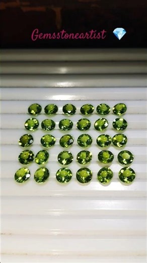 peridot round shape #gemsstoneartist #precious #colourfulstones #gemstone #jewellery #astrology