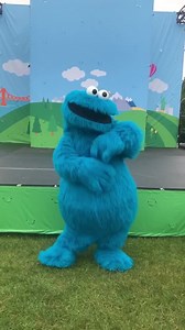 24K views · 1.5K reactions | Dancing the day away at the Sesame Street Road Trip in Pittsburgh! #ThisIsMyStreet | Sesame Street | Facebook
