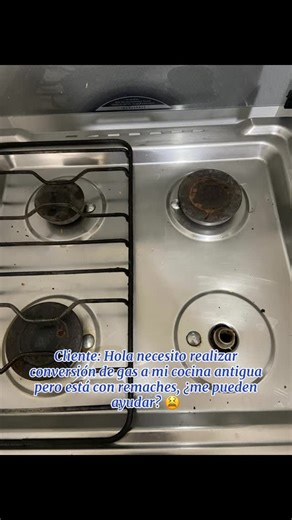 Gasfiteria V&P on Instagram: "Cuando la cocina es antigua y viene remachada con amor del pasado, pero igual necesita conversión de gas 😅🔧 Nada que un buen gasfiter no pueda solucionar: se adapta, se convierte y queda funcionando al 💯 📌 Conversión de gas segura y profesional 📌 Cocinas antiguas también tienen salvación #gasfiteriavp #gasfitería #santiagodechíle #antesydespués #ñuñoa"