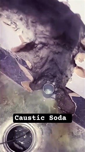 How to clean wash basin With Caustic Soda #plumbing #plumber #causticsoda