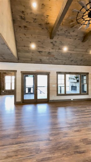 They don't call this place "Serenity" for nothing! With long-range mountain views, modern/rustic charm, and like-new condition (built in 2024), this home is ready to serve as your new mountain oasis! —-- 📍5 Serenity View, Blue Ridge, GA 30513 🏠 6 BR | 2.5 BA | 2,192 SF | 2.04 AC 💳$1,099,000 🔍 LEARN MORE: https://bit.ly/5-serenity-view 📝 GAMLS #10463460 —-- ☎️ Contact me today for more details Tracy Krohn, REALTOR® | KW Elevate c: 404-217-5908 | o: 706-623-8186 broker: 678-494-0644 e: tracy@