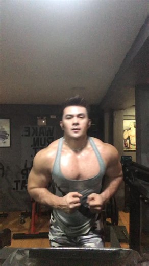 Only strong survive💪🏻 #masculados #masculadosgym | Enrico Mascu