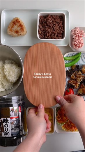 Delicious 3 Flavour Onigiri Bento for Husband