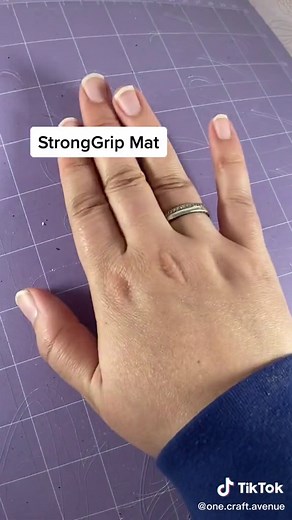 I’m starting off a Cricut 101 series. I thought it’d be better to start with mat guide! Got a Cricut question? Drop it in the comments below 👇🏻 #cricutforbeginner #cricutfornewbies #cricutforbeginner #cricutmats? #cricutmatsdiy #cricutmakerbeginner #cricutexploreair2projects #cricutmaker🤗