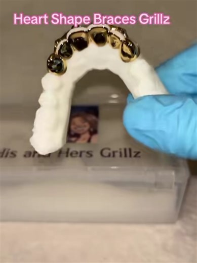 #duet with @Angelo Da Vinci The Jeweler #grillz Check in for your DENTAL and jewelry needs. Dental Lab technician AND Dental assistant at your service.