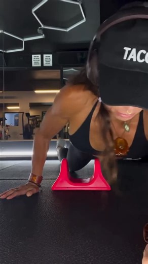 Pso-Rite.com on Instagram: "Unlock your body’s potential with the Pso-Rite psoas massage! 🌟 The best way to target your psoas is by focusing on one peak at a time—perfect for every size and height. Release deep tension, improve mobility, and feel the difference in your hips, back, and overall posture. 🧘‍♂️✨ Model: @casey.samsel 📌 Pro tip: Take it slow and pair with deep breathing for a more effective release. #PsoRite #PsoasMassage #HipRelief #BackPainRelief #MobilityTools FasciaRelease Massa