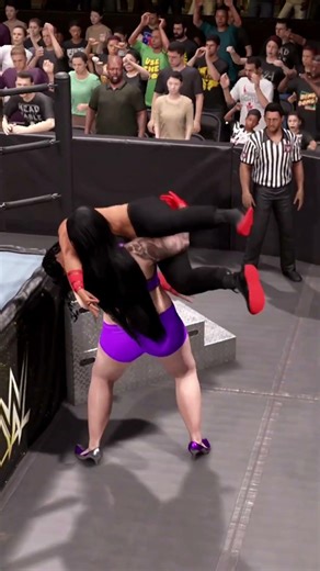 🔥 Roman Reigns vs. Disha 😱 Iron Man Intergender Match | WWE 2K25 Gameplay #Shorts