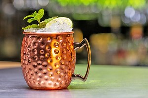 Spicy Apple Cider Moscow Mule — A Drink With Kick | LoveToKnow