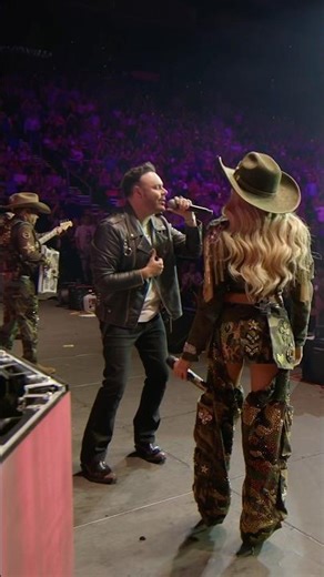 Sin permiso me robaste el corazón… 💕 #RioRomaMedley 🎤 de La Casetera x Río Roma 😎 Dale play 🎶