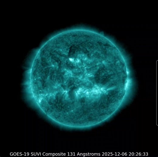 **STRONG EARTH DIRECTED M8.1 SOLAR FLARE ** (12/6/25) - Sunspot AR 4299 unleashed an M8.1 earth directed solar flare and associated cme (Coronal Mass Ejection) this afternoon around 20:39 UTC or 3:39pm CST. Estimated arrival is Monday night, but Wisconsin will be pretty much clouded over with snow falling, so timing is unfortunate. - Nevertheless, I will follow up with another post when the Space weather prediction center (swpc) issues a geomagnetic storm watch. www.spaceweatherlive.com www.swpc