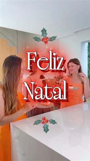 Vivalare Imóveis on Instagram: "A Vivalare deseja um Feliz Natal de um jeito diferente. Compartilhando uma receita daquelas que carregam memórias, reúnem a família em volta da mesa e lembram que o que realmente importa é um lar cheio de amor, vida e bons momentos! 🍰 Torta Cheesecake de Morango Massa Ingredientes • 150 g de bolacha maisena • 100 g de manteiga (em temperatura ambiente ou levemente derretida) Modo de preparo 1. Triture as bolachas no processador até virar uma farofa fina. 2. Mistu