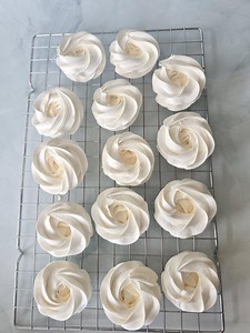 Meringue Cookies for Pavlova Dessert - Etsy