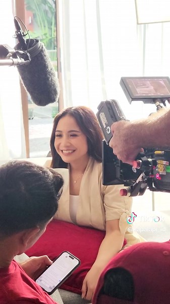 Serunya di Balik Layar! Shooting Iklan bersama Raffi & Gigi