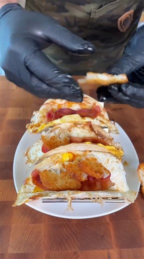 Easy breakfast tacos 🌮 #easyrecipe #cooking #tacos #breakfastideas | Food Pop