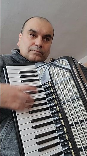 Fastest Accordion Circus Theme