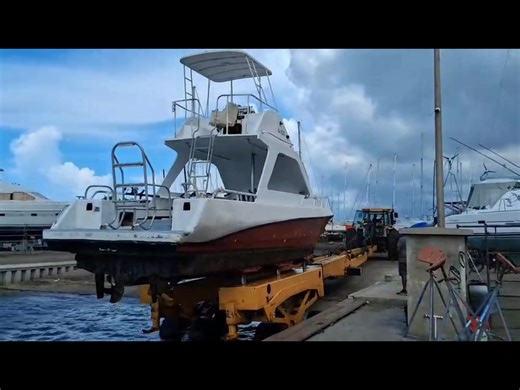 1K views · 45 reactions | We are pulling our boat out of the water today for up to 2 weeks to make it pretty and working smooth for all the future divers out there that want to come to Aruba and dive with us. In the meantime, we offer shore diving and diving courses. Drop me an email (info@jadsaruba.com) or give us a call on WhatsApp (+297-641-6658). #arubaonehappyisland #boat #jadsdivecenter #scubadiving #oceanstateofmind | Jads Dive Center, Aruba | Facebook